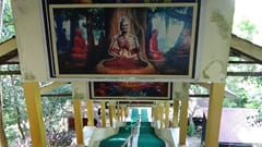 pEAbN@tHXgEfBe[VZ^[@ґz̎ʐ^ the Pa-Auk Forest Meditation Center  Meditating photo