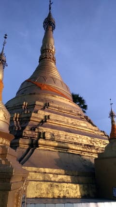 Shwe Nat Taung Pagoda [ TZbg Sunset Mawlamyine Mawlamyine Myanmar ~}[